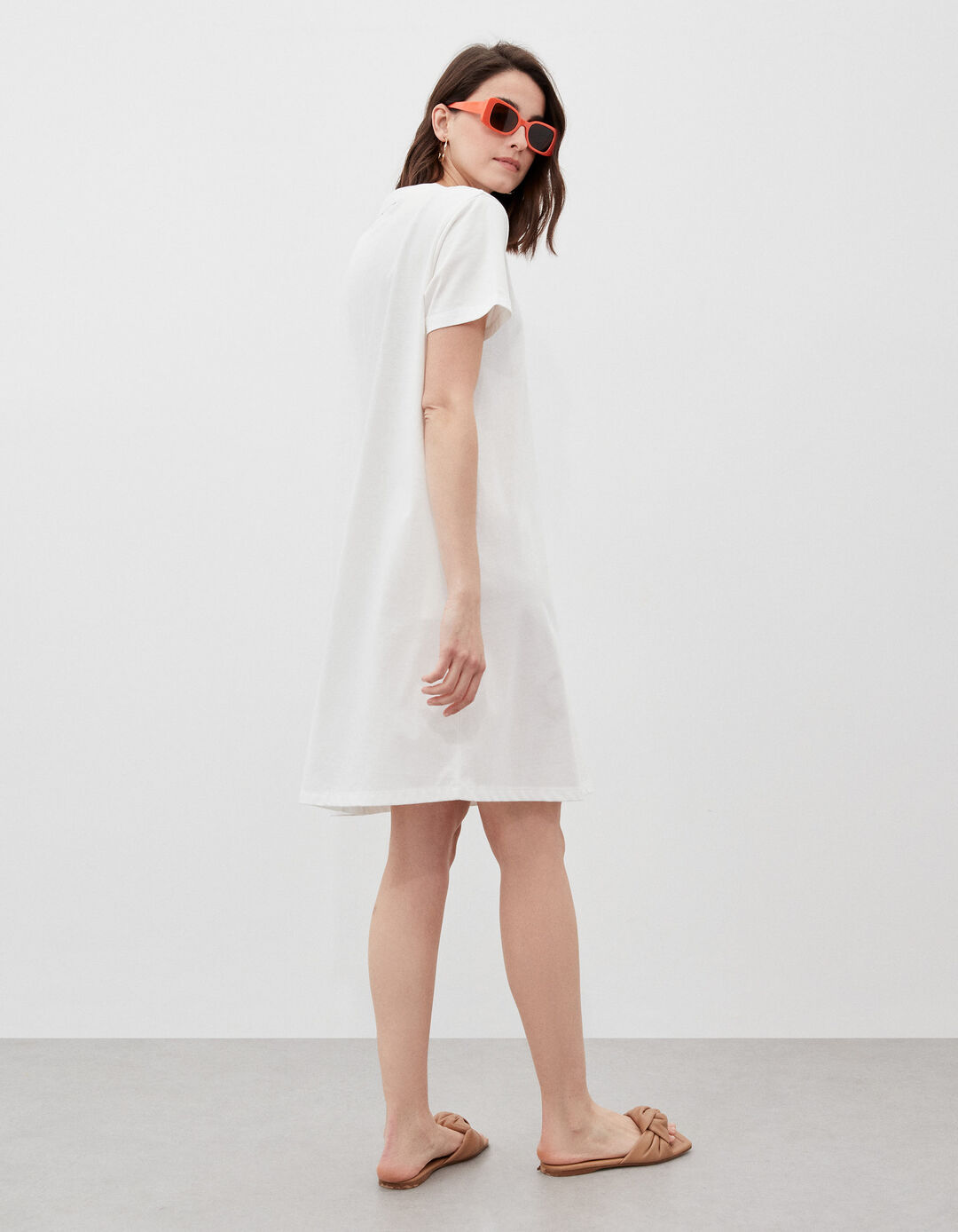 T-shirt dress, Woman, White